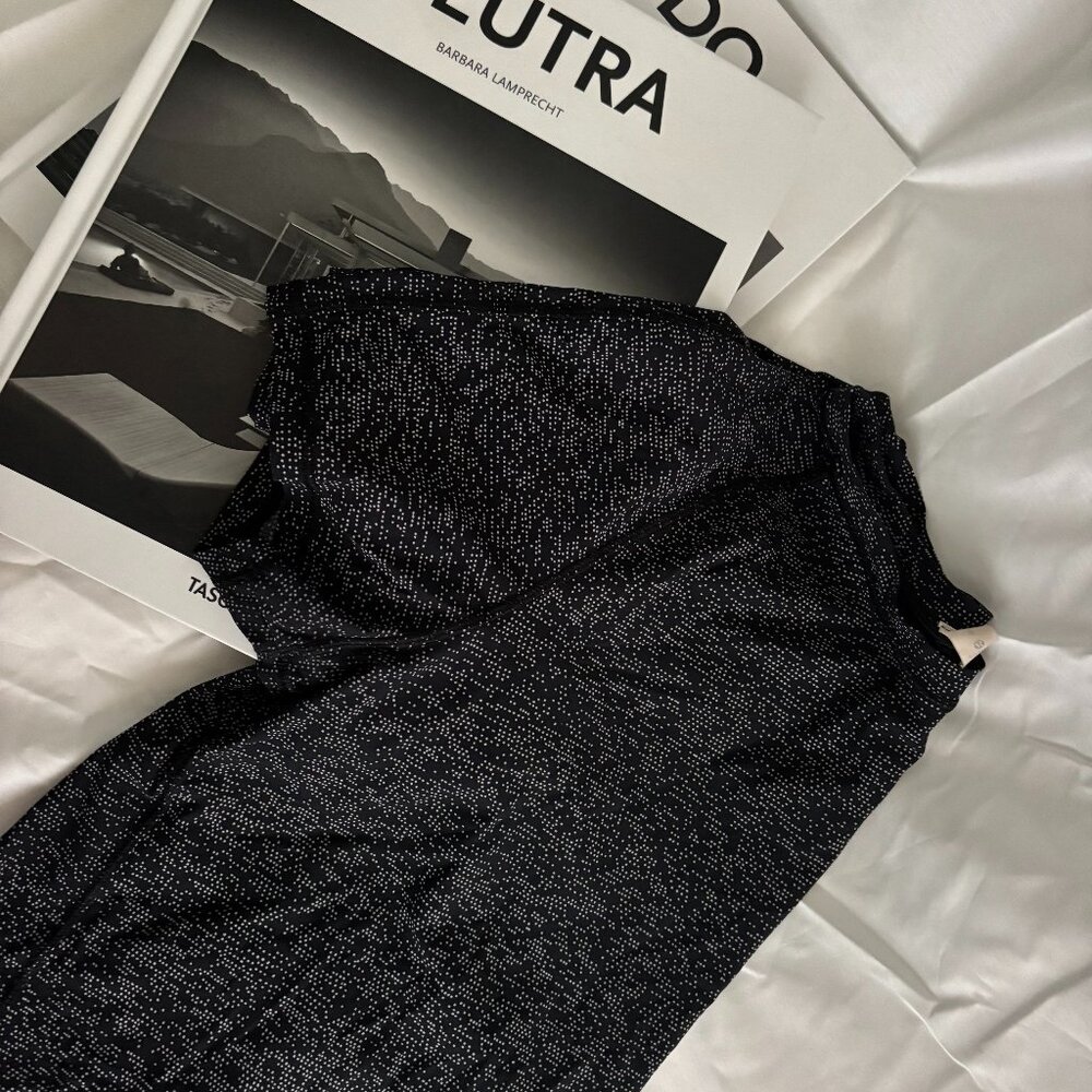 Lululemon Crop Top with Mesh Trim